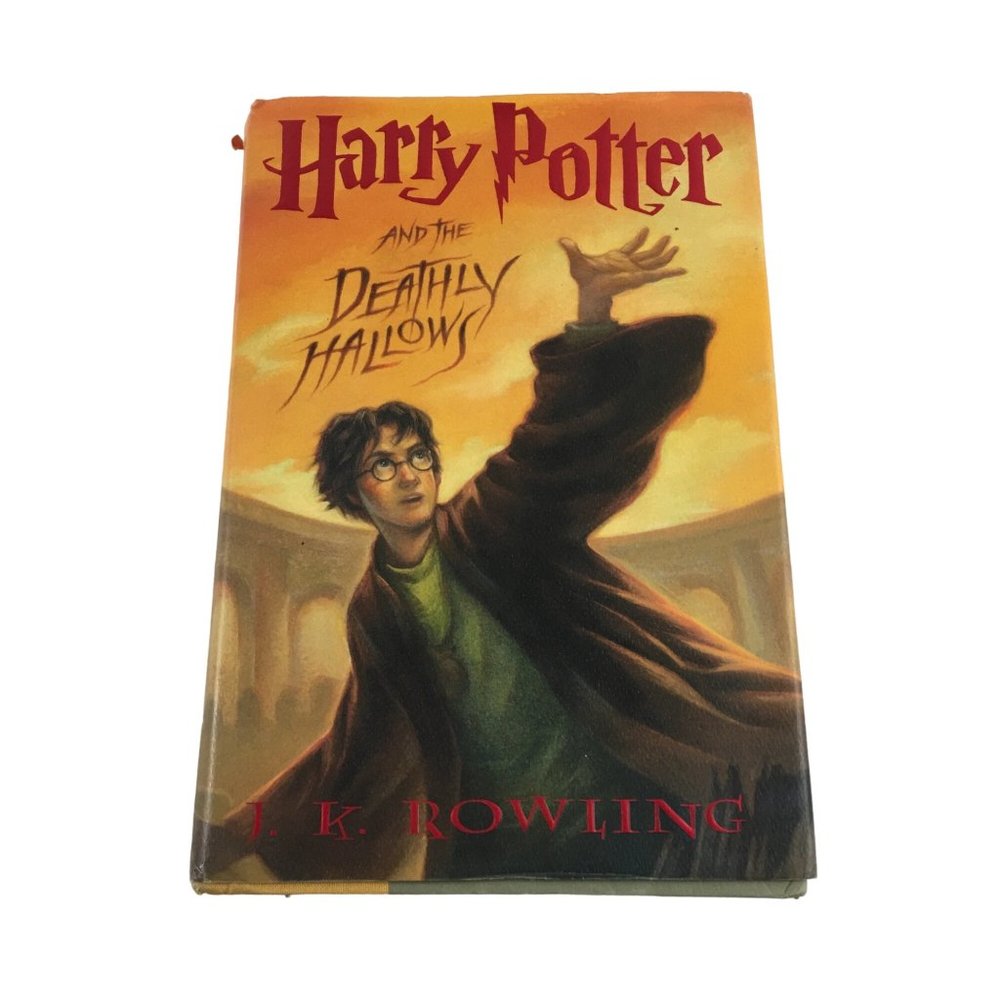 HARRY POTTER AND THE DEATHLY HALLOWS BY J.K. ROWLING FIRST EDITION HARDCOVER